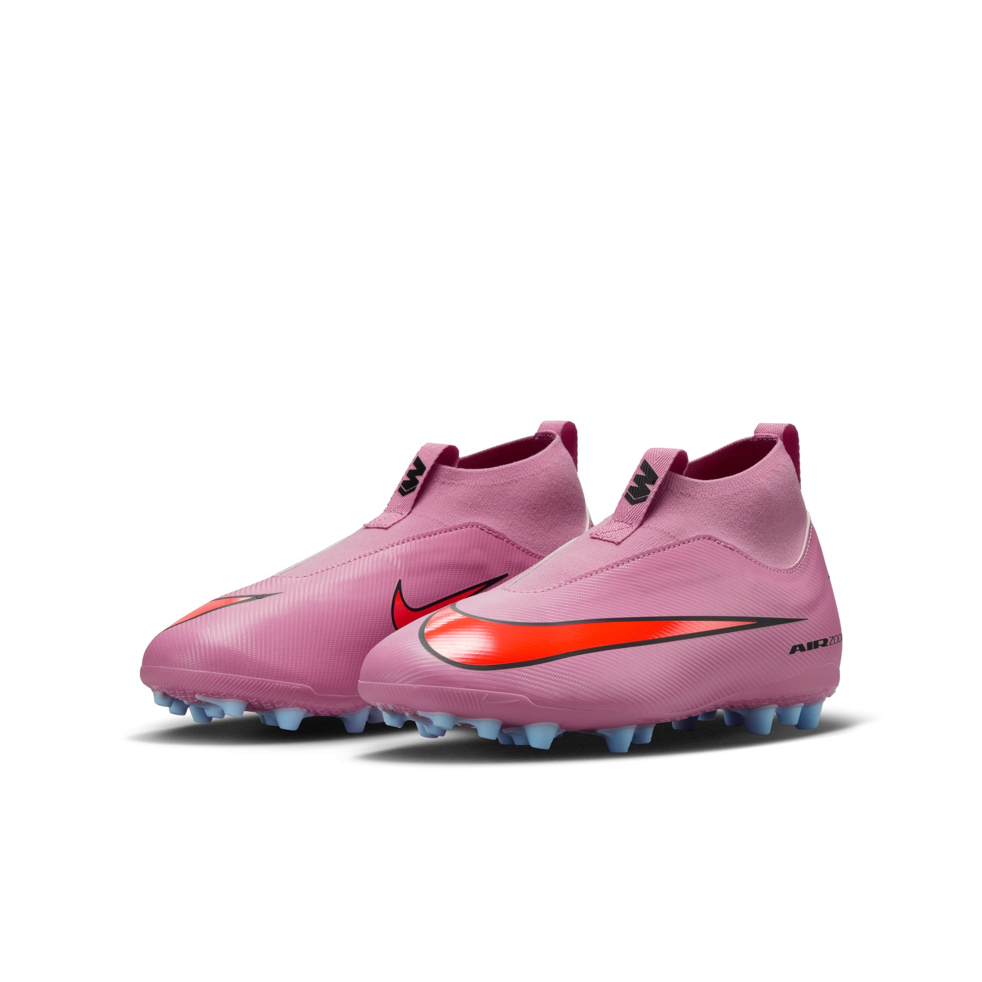 Superfly 10 Academy AG Junior 600/Magic Flamingo/Black/Total Crimson