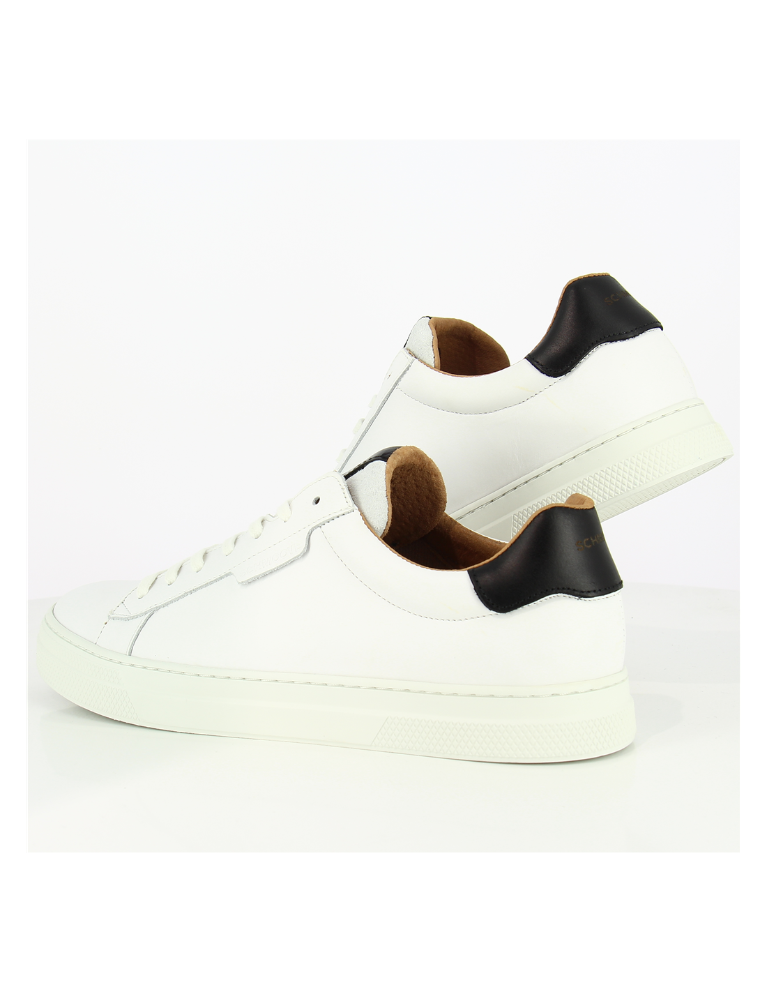 schmoove baskets de ville homme spark clay cuir blanc/noir