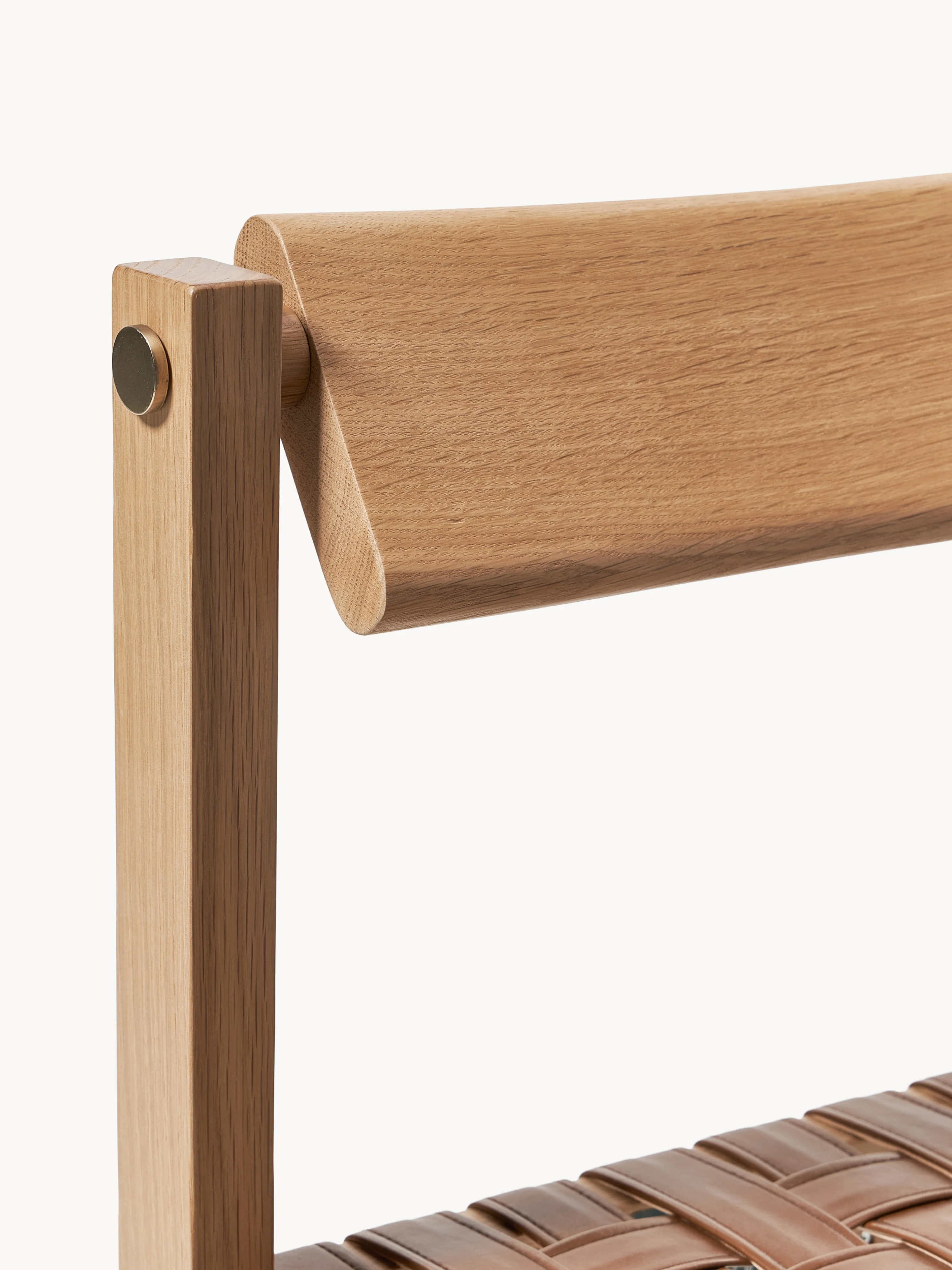 Houten stoel Liza met leren zitvlak
