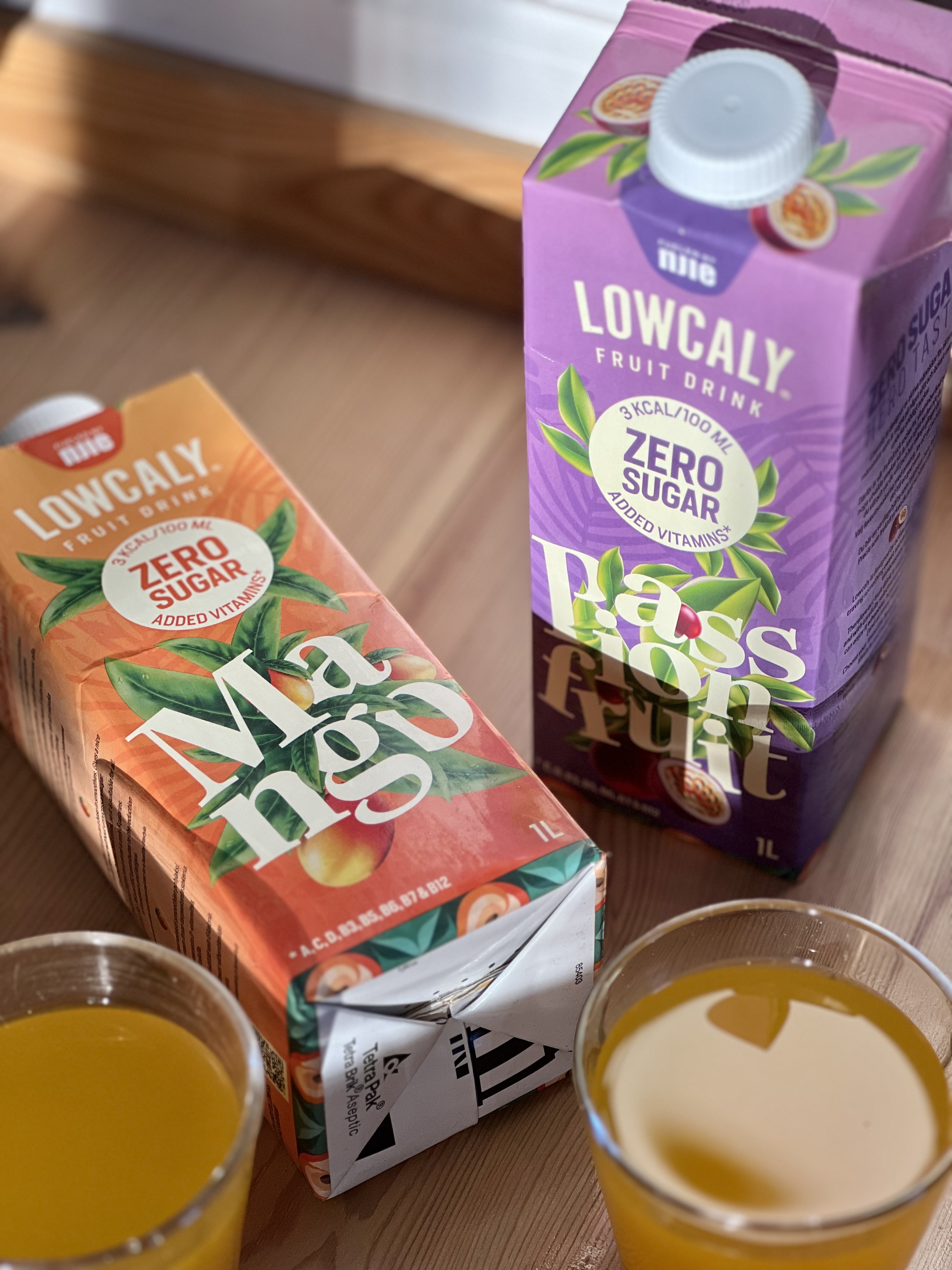 LOWCALY Fruit Drink Mango 1L