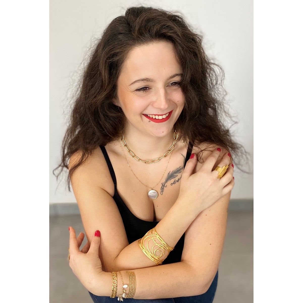 Collier en acier argenté double chaîne en maille de différentes tailles, chaînette réglable, avec pierre Crystal Swarovski