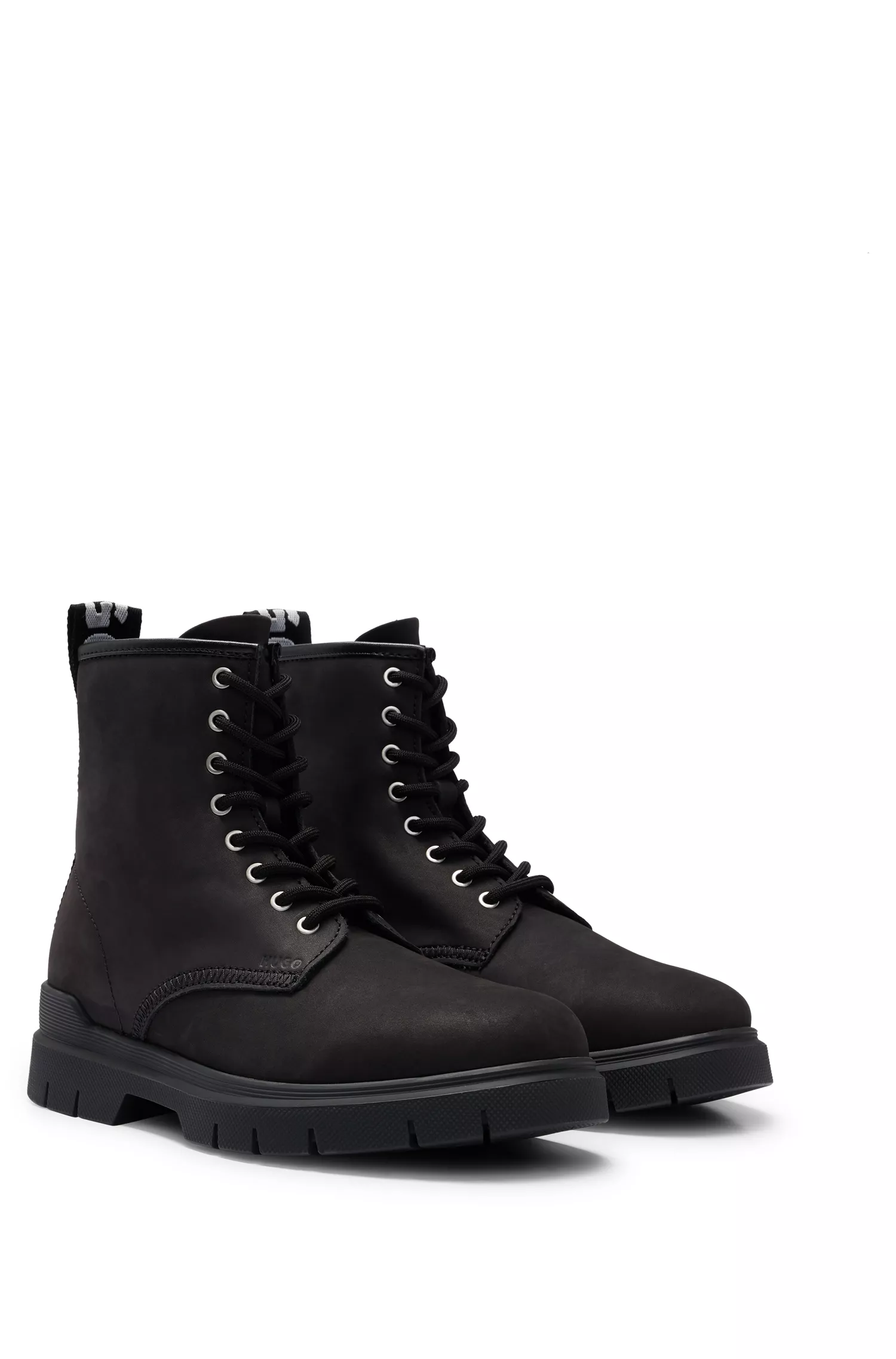 Botas HUGO de couro nobuck vermelho com cadarço e fita com o logotipo.
