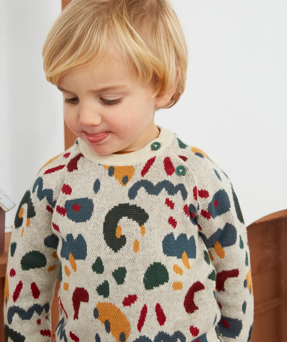 PULL BÉBÉ GARÇON ÉCRU AUX MOTIFS COLORÉS