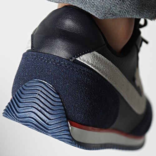 Baskets Bleu Marine