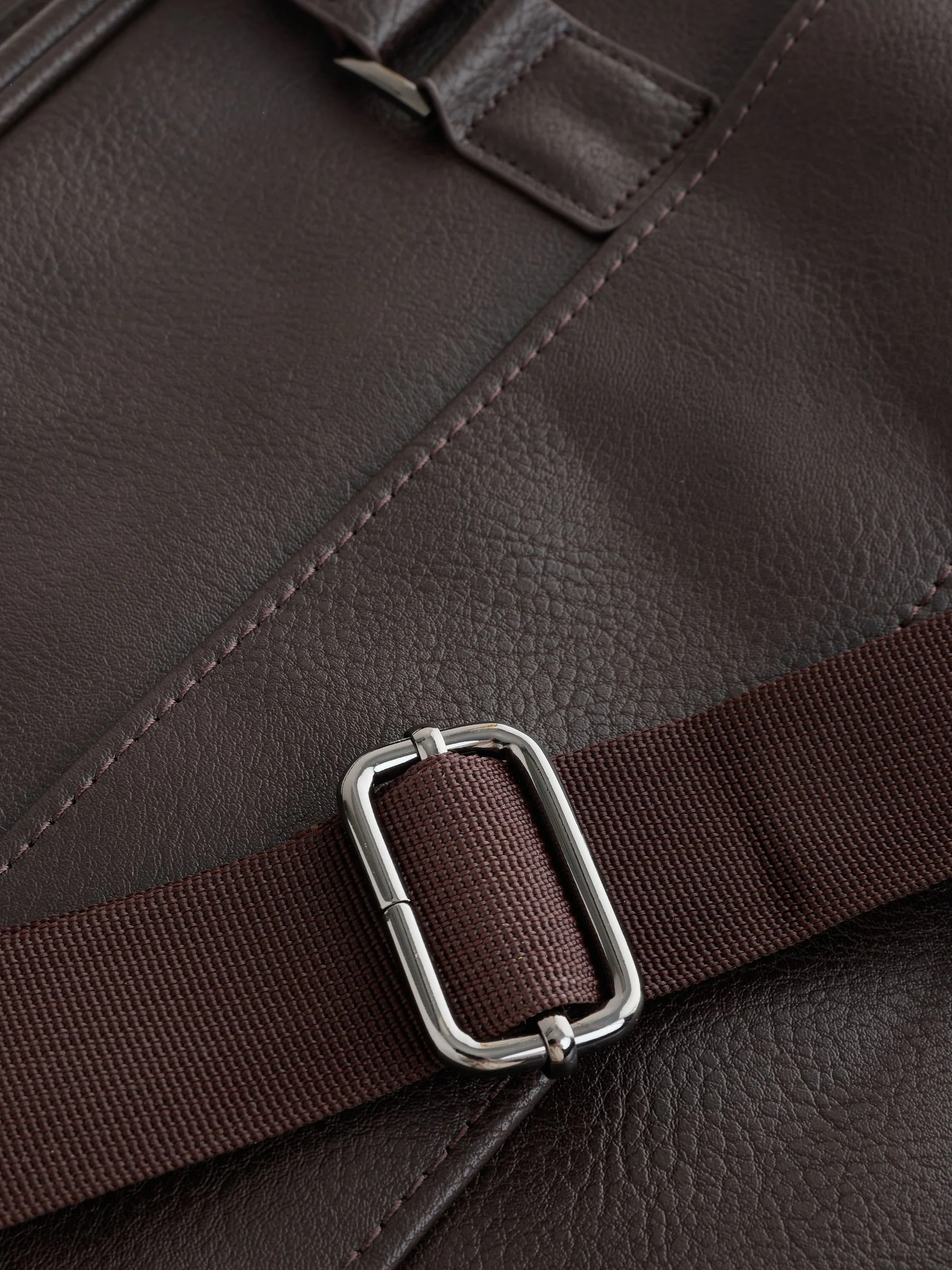 Bruin - Faux Leather Briefcase