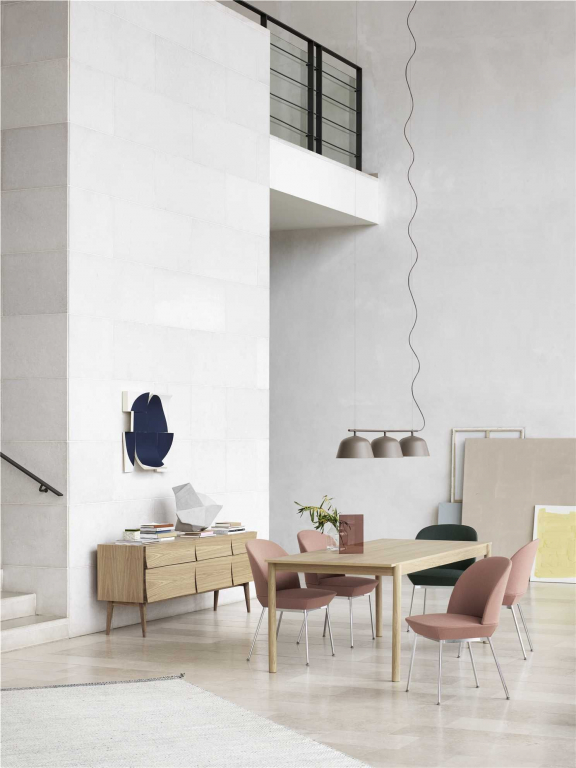 Muuto Linear Wood bureau 140x85