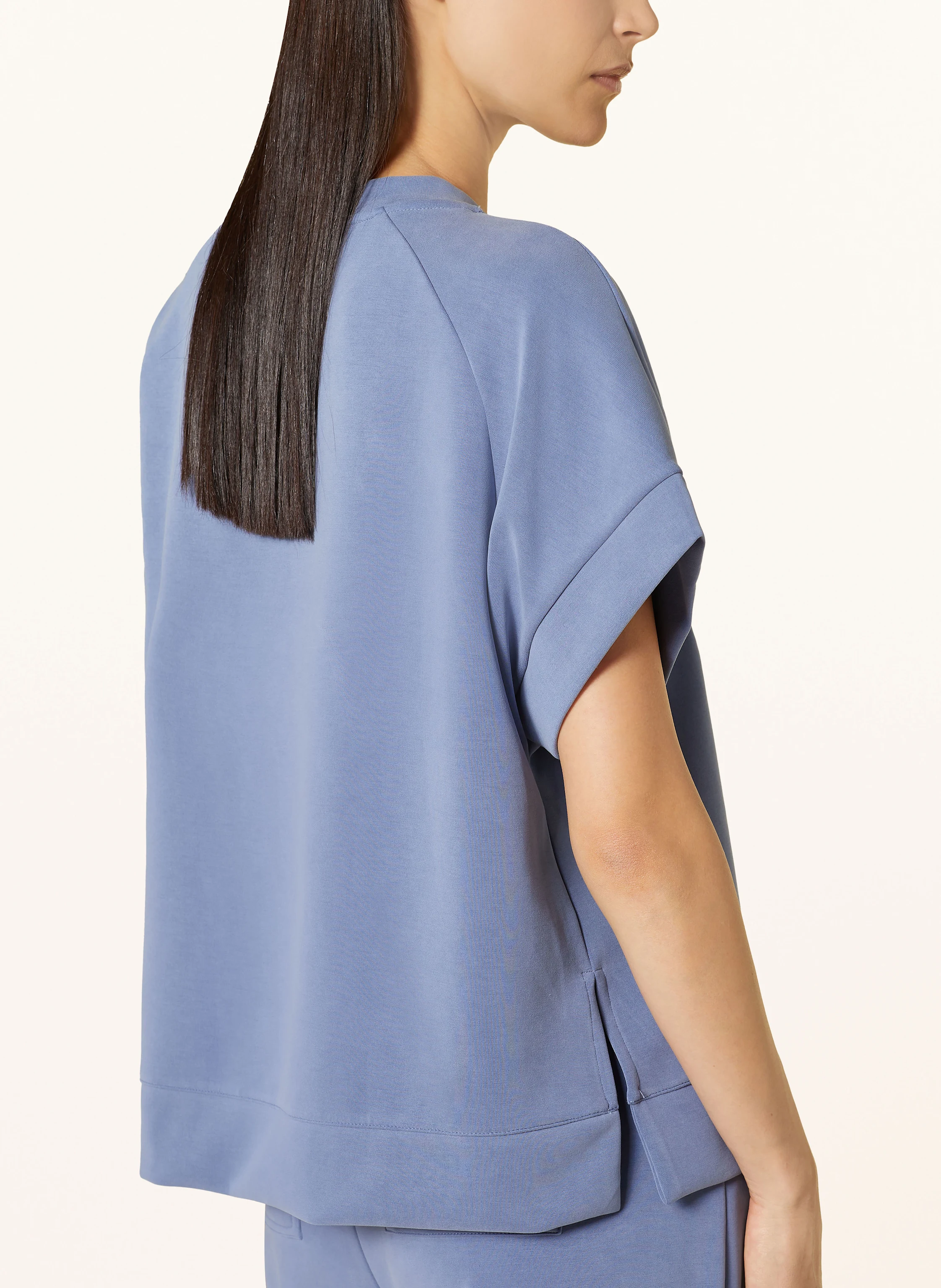 Rich & Royal T-Shirt