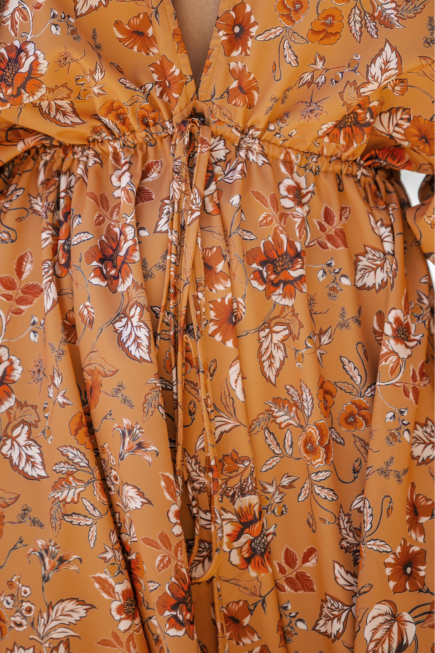 Robe mini à col plongeant et imprimé floral boho