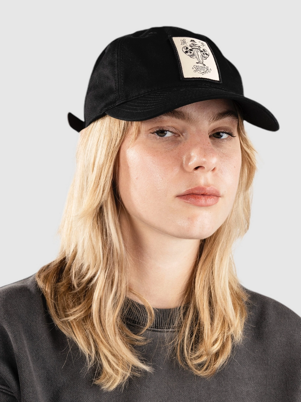 RVCA Invisible Man Cap black