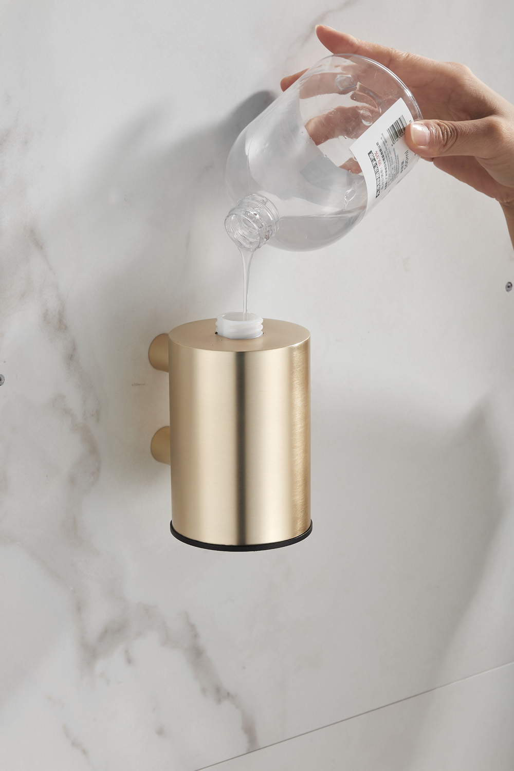 Saniclear Academy zeepdispenser geborsteld messing mat goud