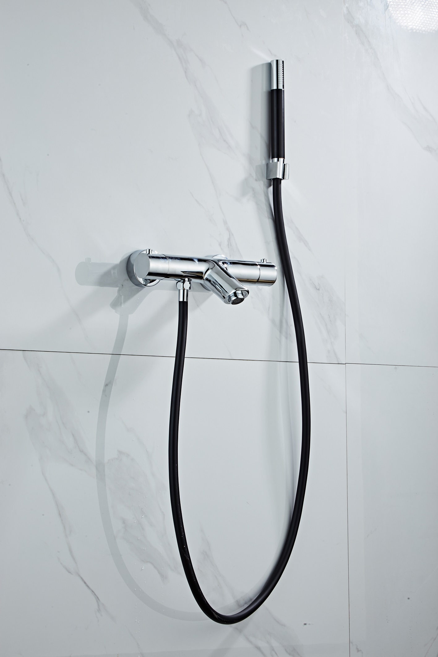 Saniclear Talpa Pro thermostatische badkraan met handdouche