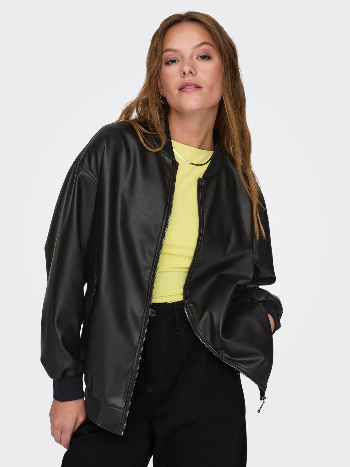 ONLINA Kunstlederjacke Black