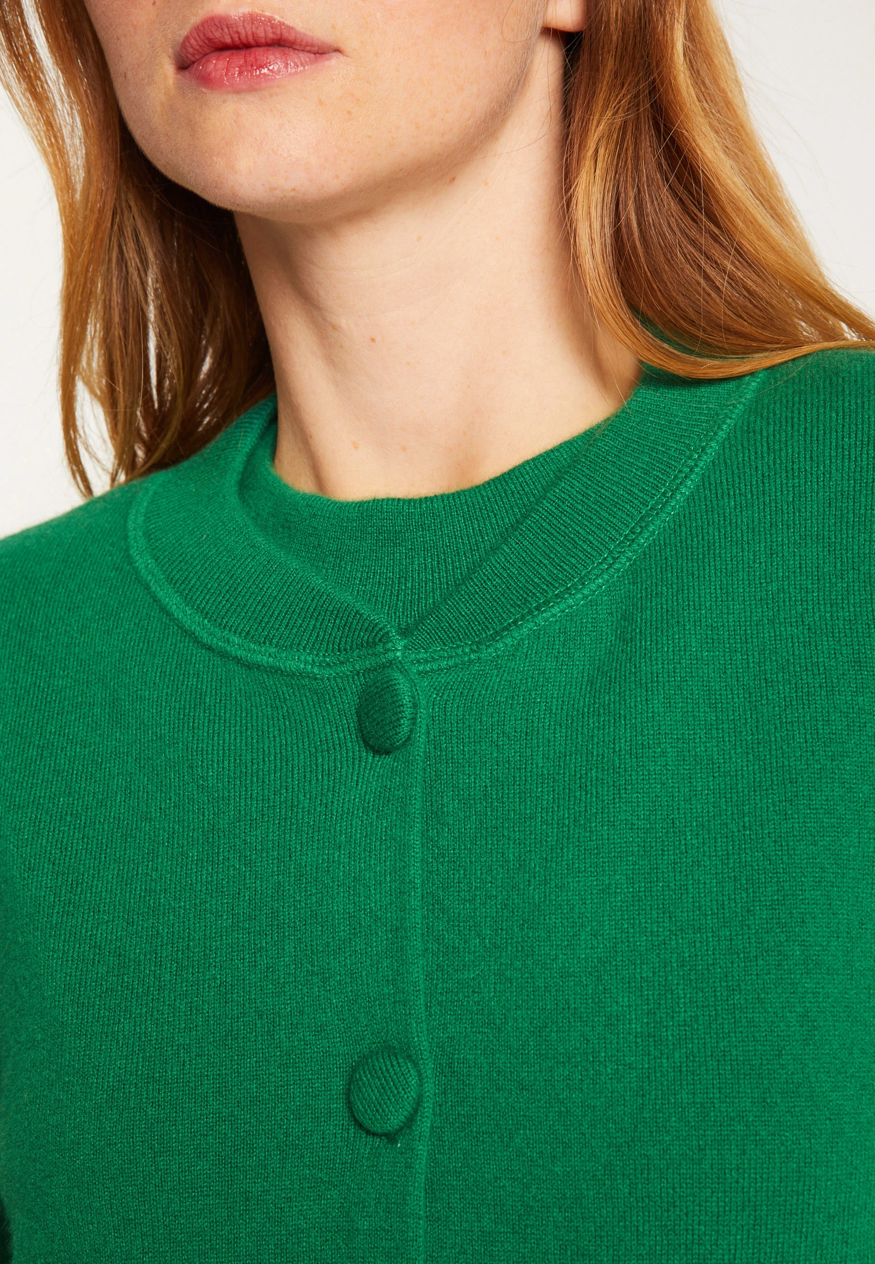 AURAAH24 - Cardigan boutonné en cachemire | Vert