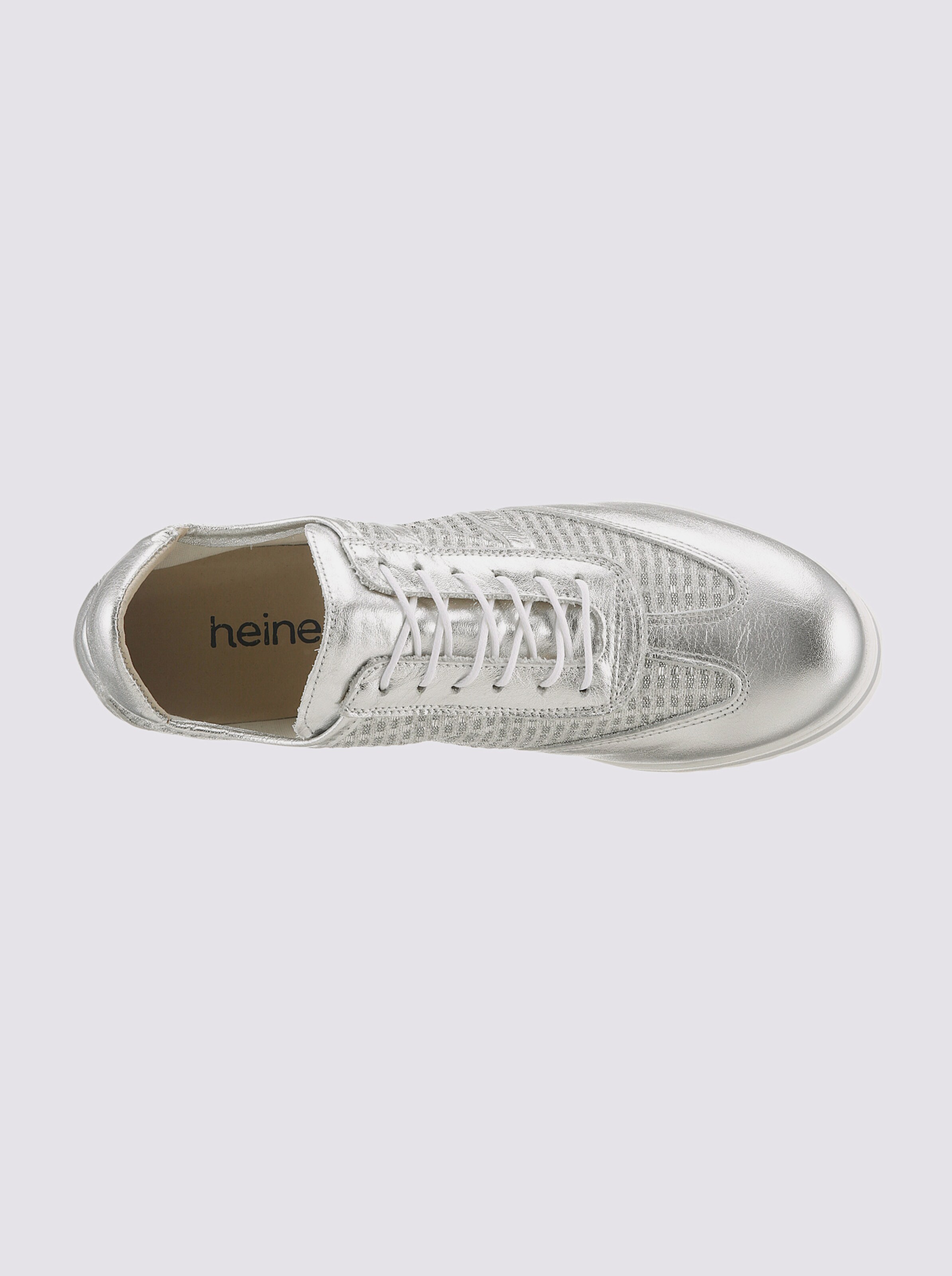 Sneaker