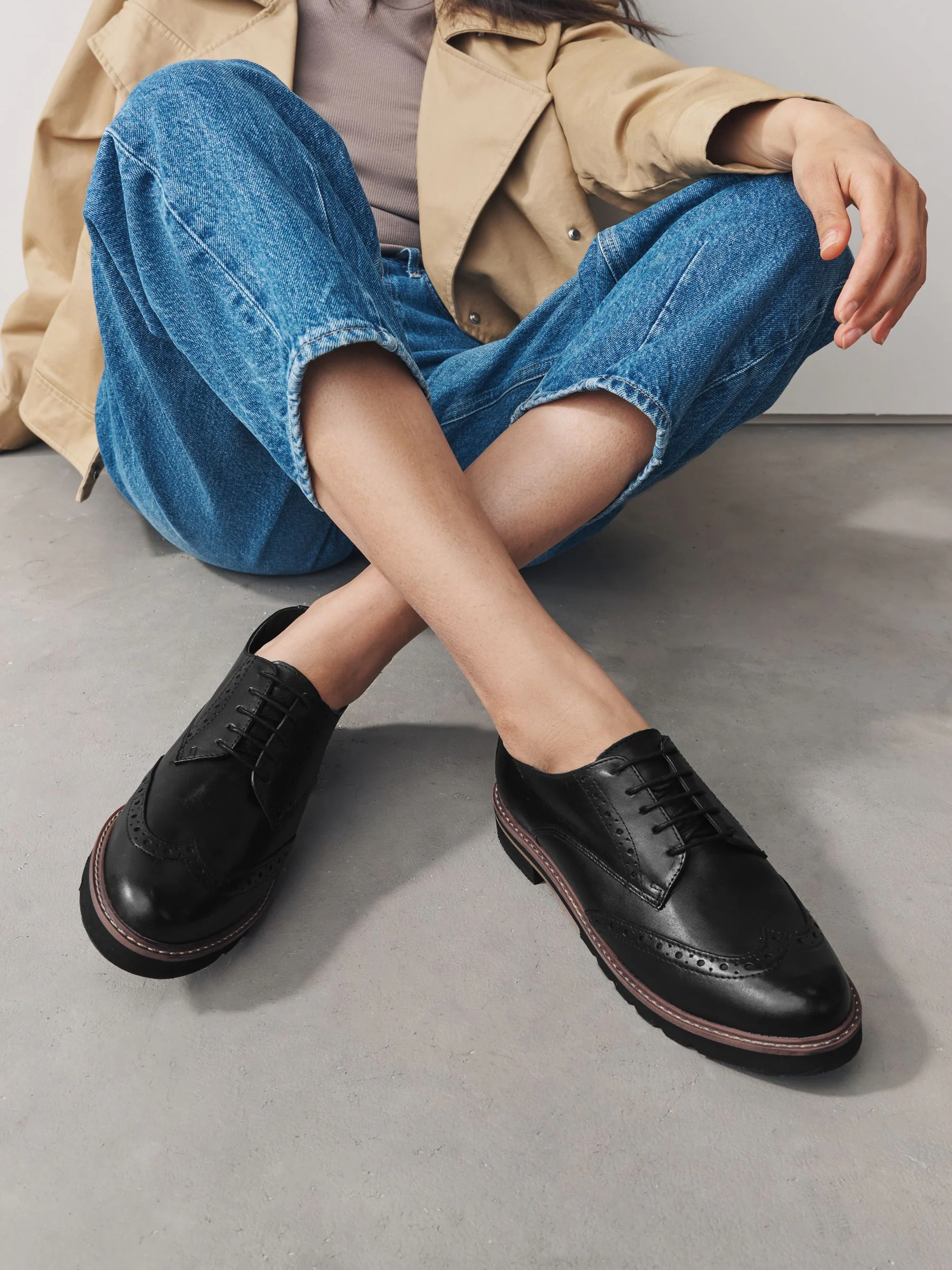 Zwart - Forever Comfort® Leather Brogue Detailing Chunky Sole Lace-Up Shoes