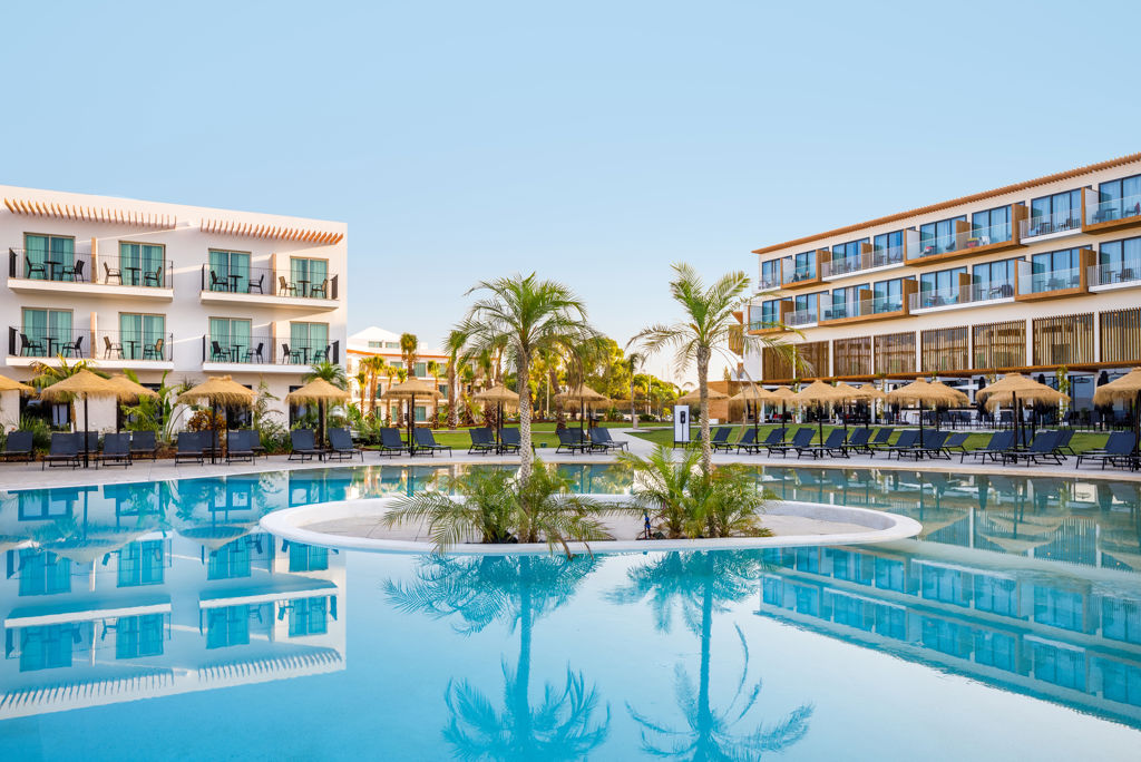 Fly & Go AP Cabanas Beach & Nature Logies en ontbijt - Hotel