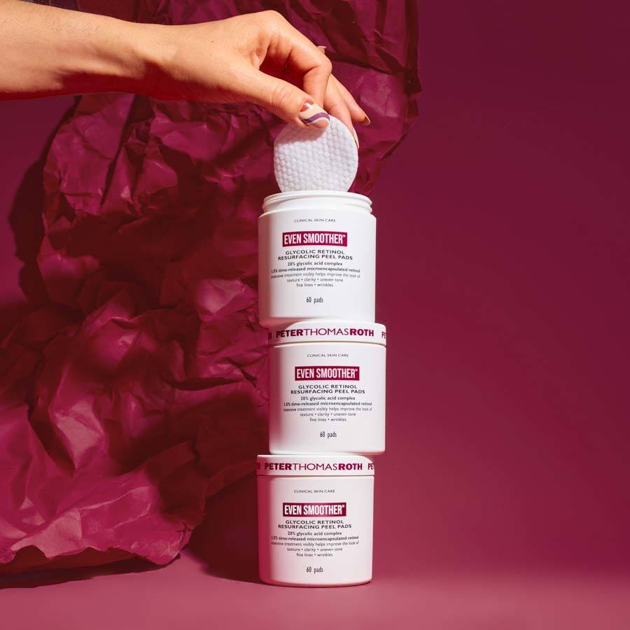 Peter Thomas Roth Even Smoother™ Glycolic Retinol Resurfacing Peel Pads 60pcs