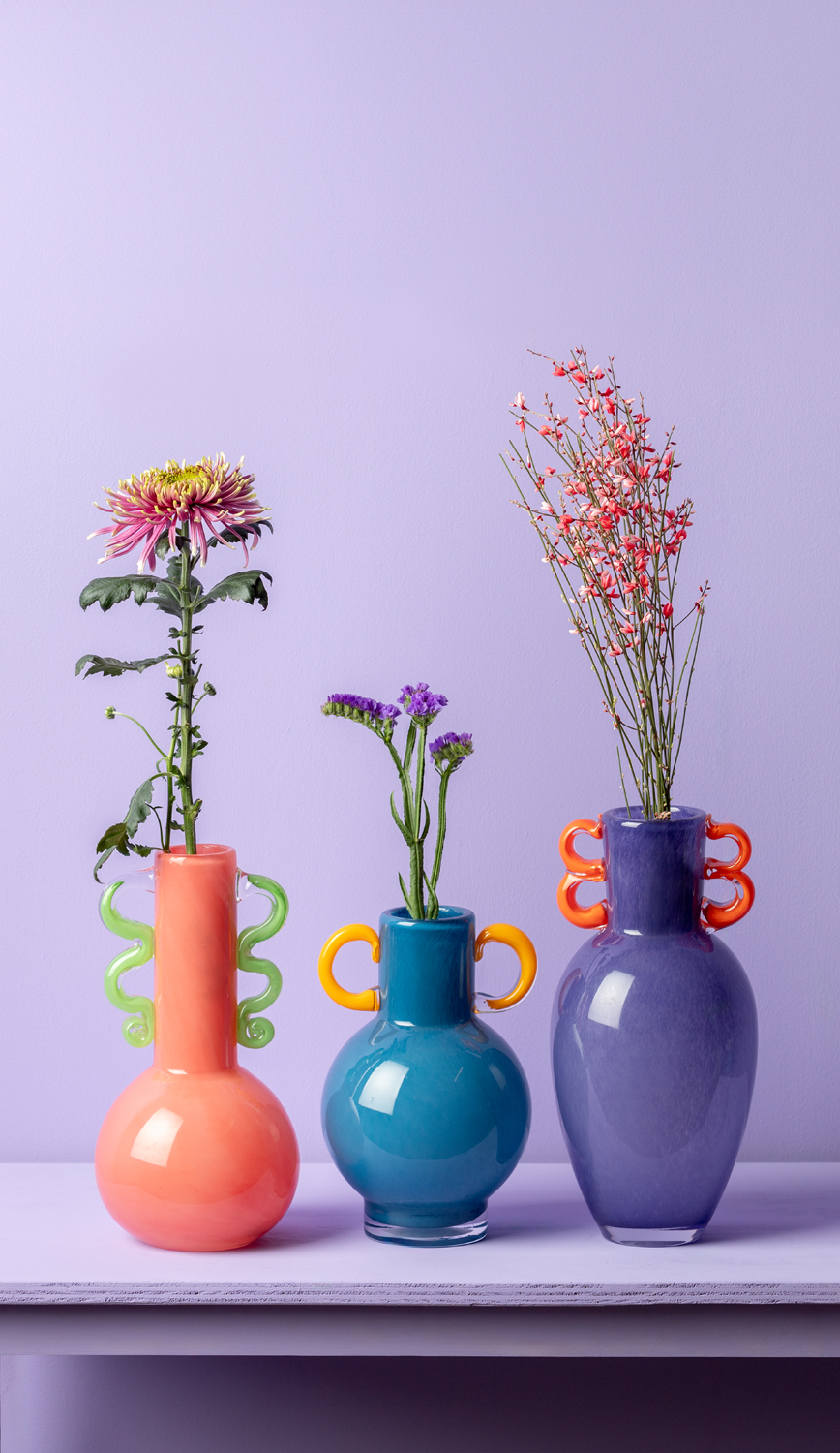 Vase Fiesta glass large bright purple, orange handles