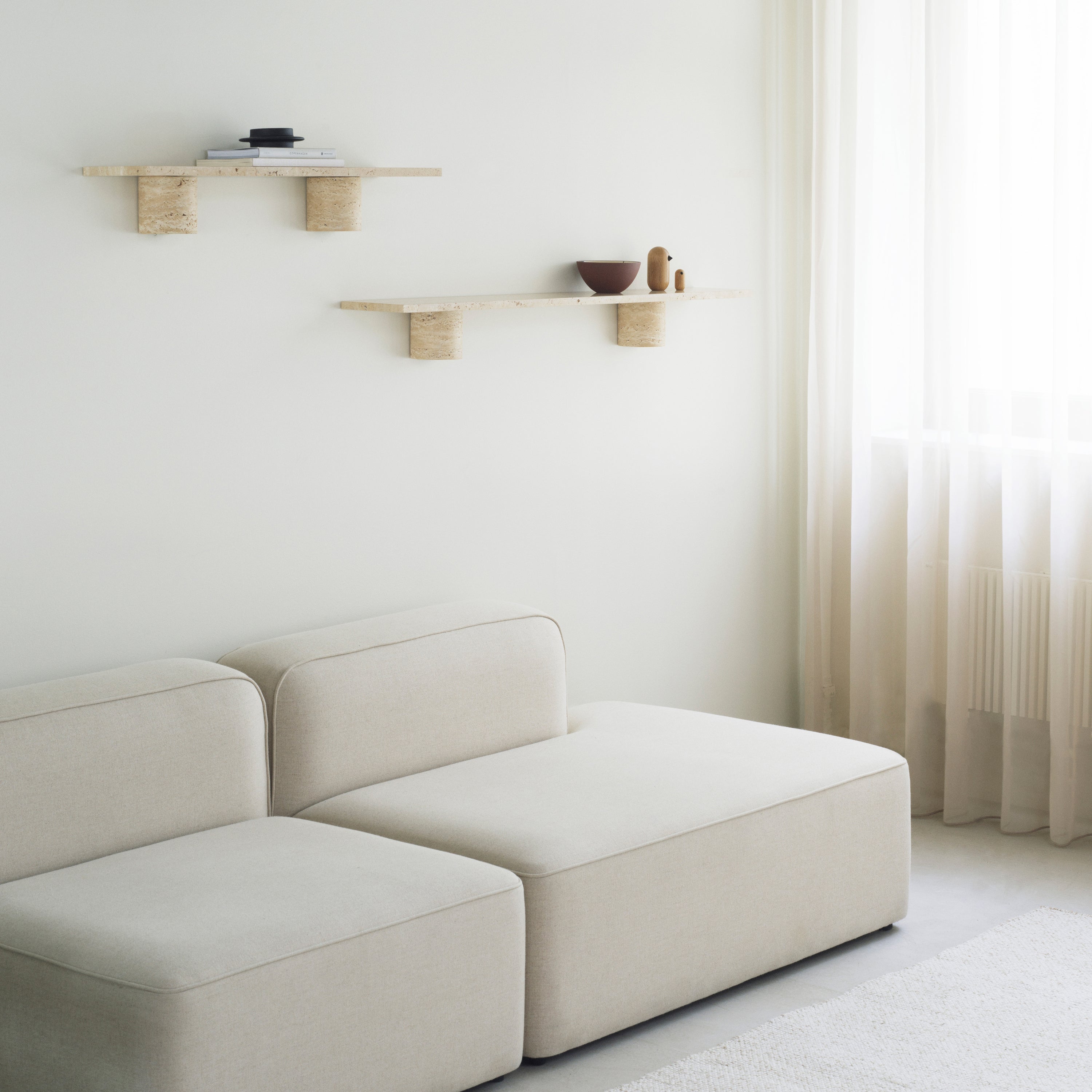 Normann Copenhagen Sten Wandplank B 80 cm - Travertin