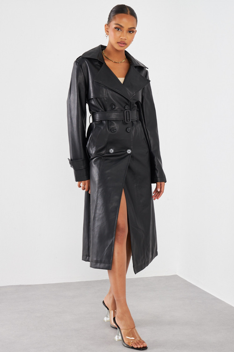 Veste en simili cuir noire ceinturée