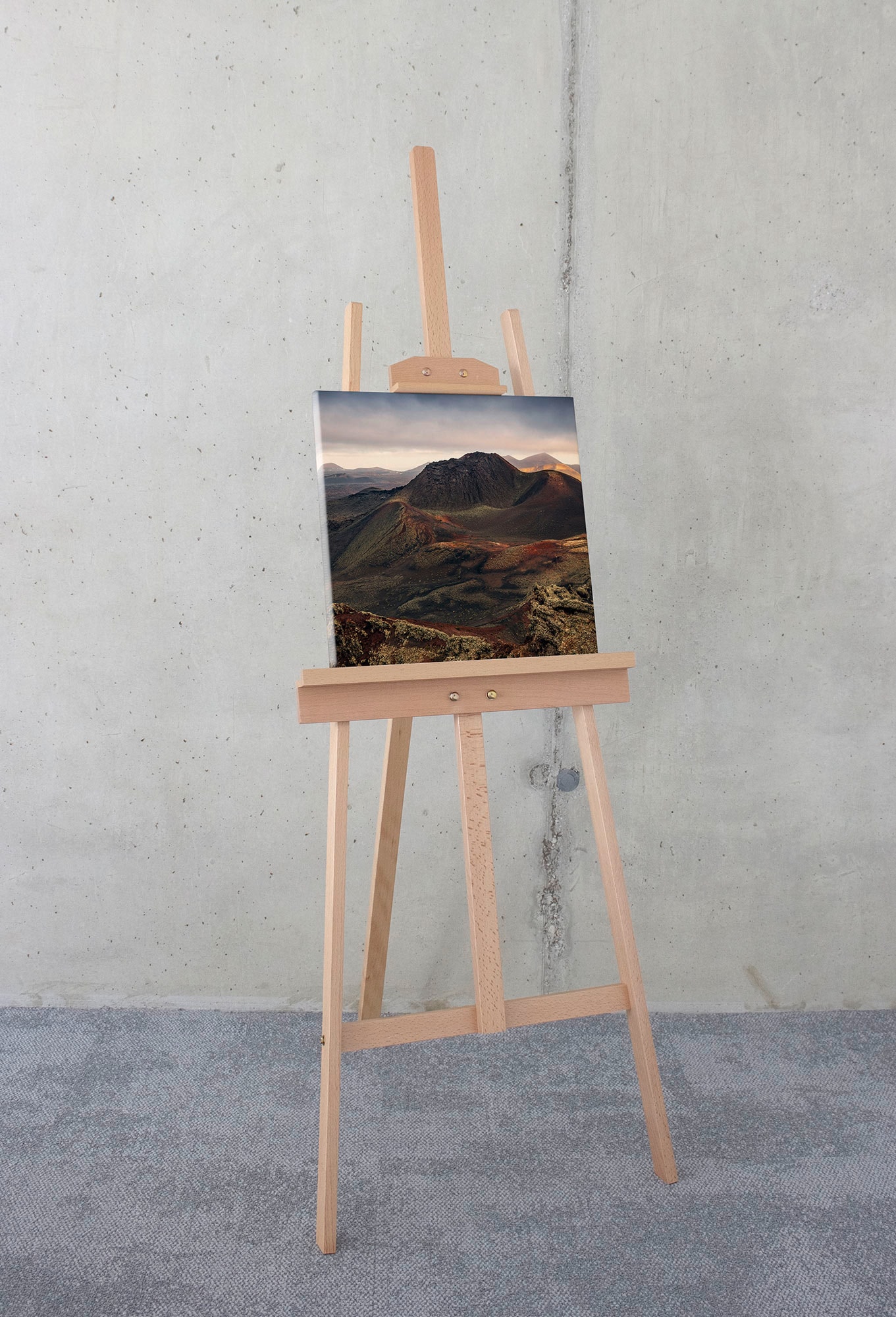Komar Leinwandbild »Vulkanland - Grösse 40 x 40 cm« Baum | Berge | Blumen | Blätter | Foto | Jahreszeiten | Landschaft | Meer | Natur | Palmen | Strand Packung, 1 Stk. tlg. Keilrahmenbild mi Echtholzrahmen