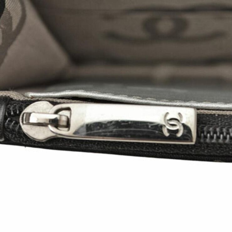 Chanel Vintage Chanel Wallet On Chain Black