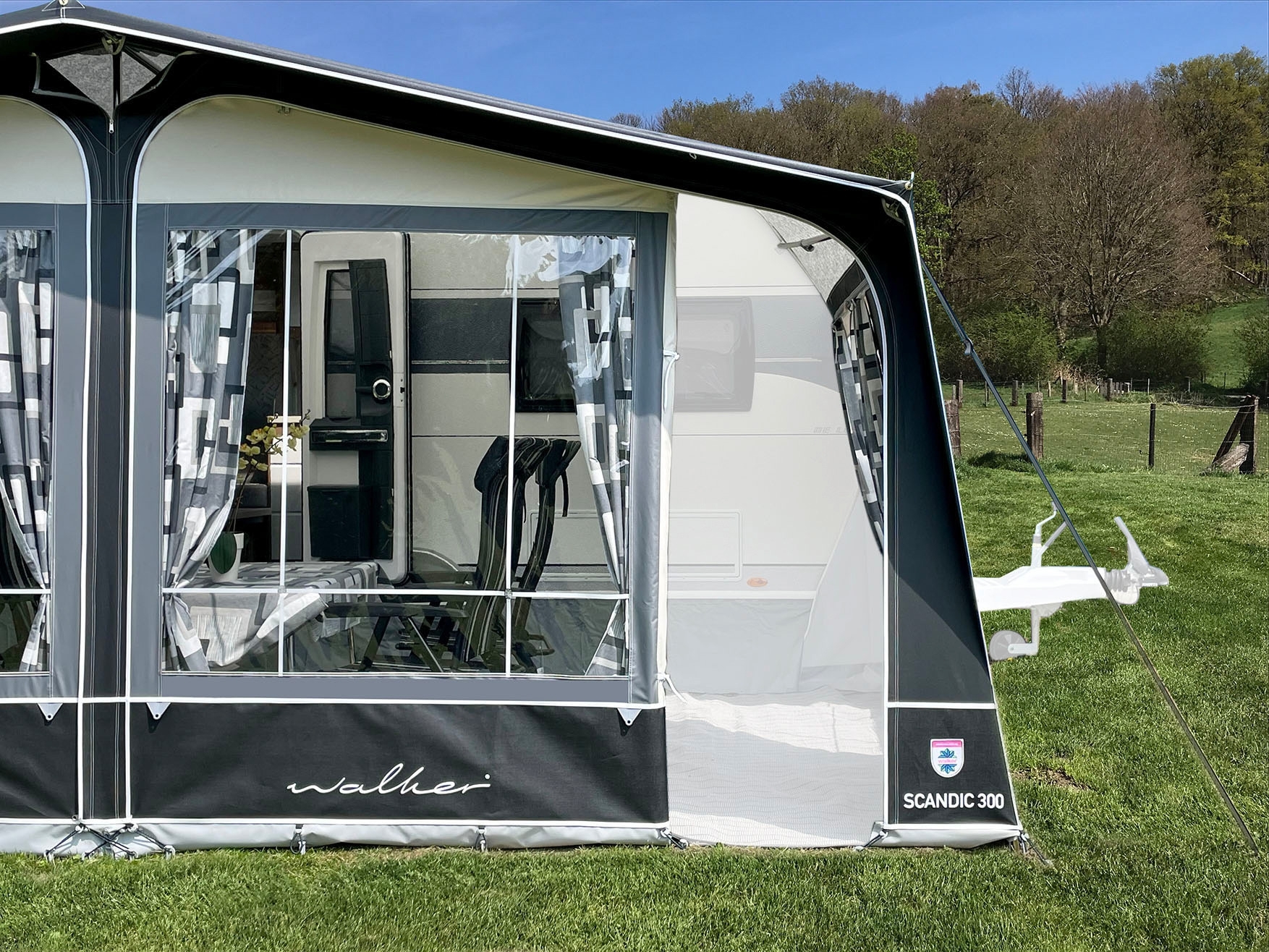 Walker Scandic 300 Wohnwagen Vorzelt Anthrazit mit Glasfibergestänge Größe 1140 Umlaufmaß 1126 - 1155 cm