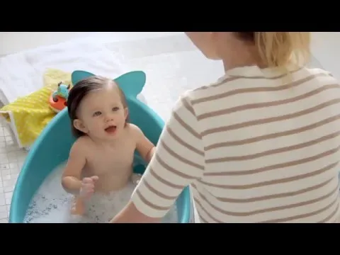 Skip Hop Bain 3 En 1 Smart Sling - Baleine Grise