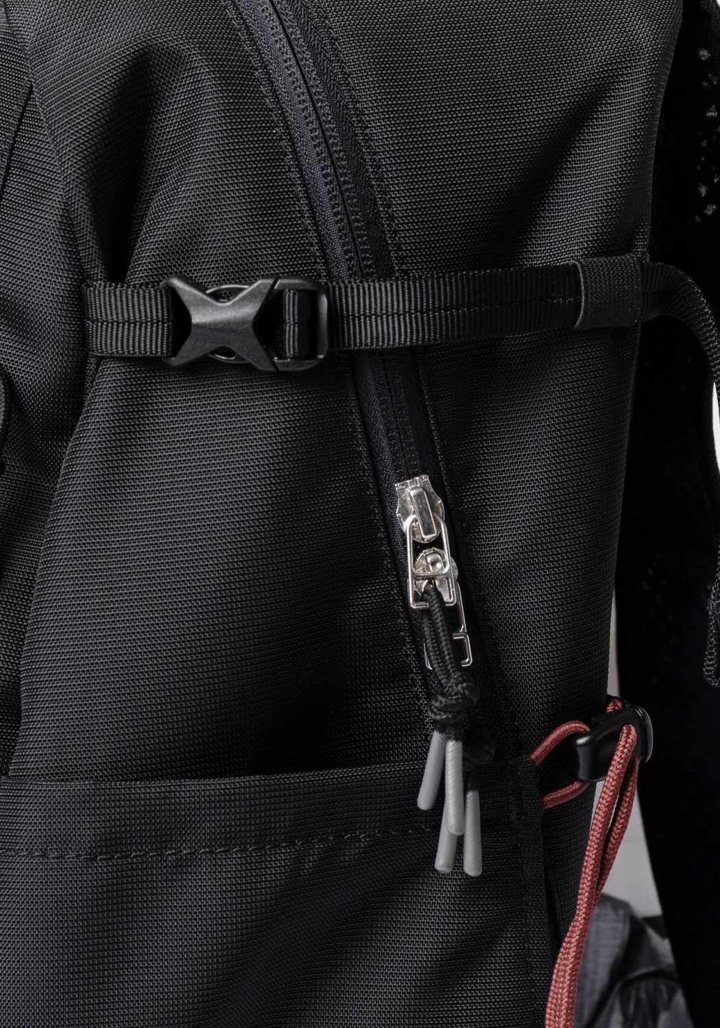 Sandqvist Rucksack Ridge Hike Black