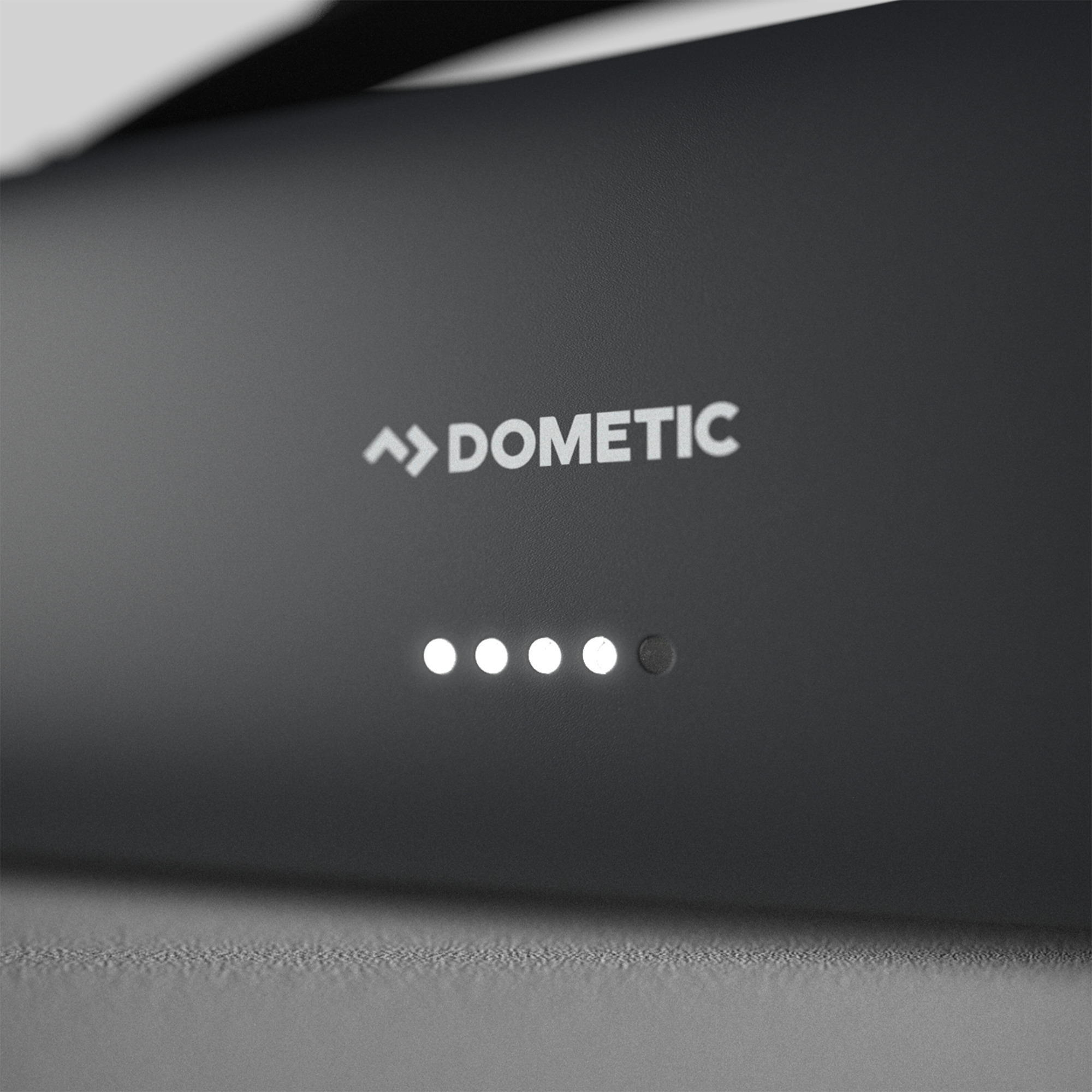 Dometic Tragbare LiFePO4 Batterie PLB15 mit Leuchte 15 Ah