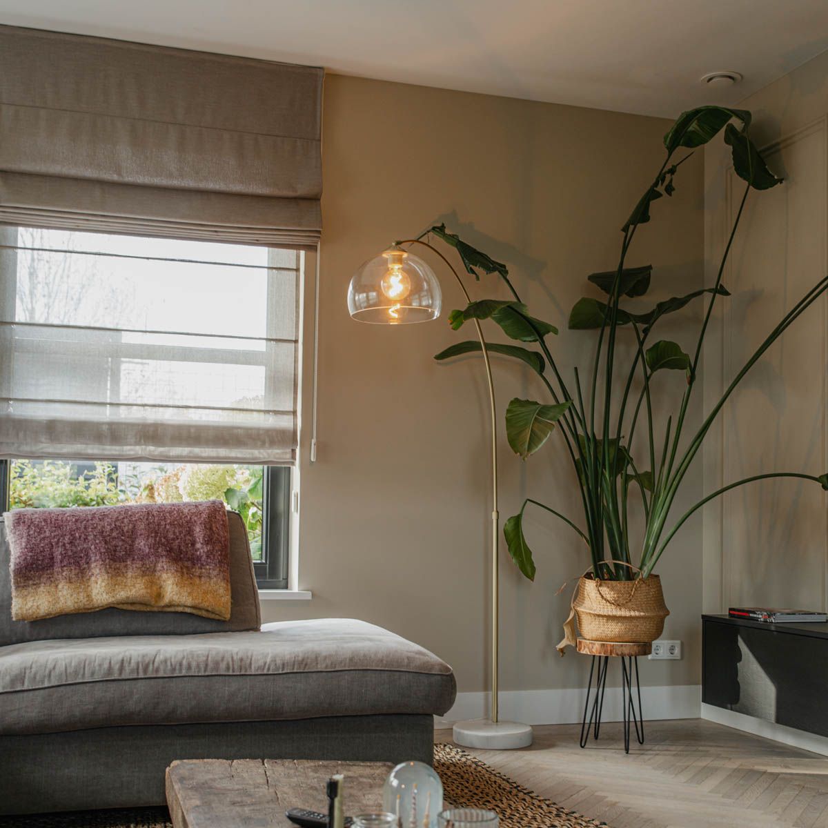 Moderne booglamp messing met helder glas - Arc