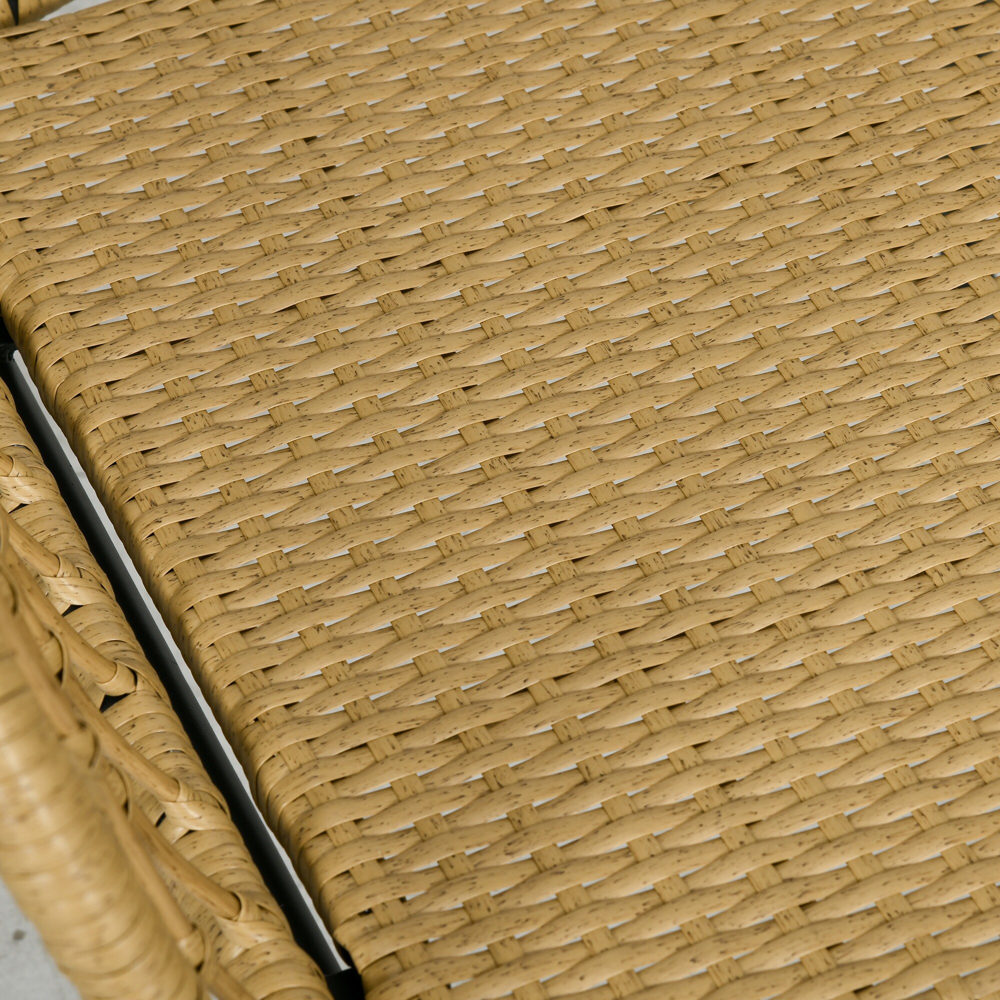 Outsunny Gartenmöbel-Set mit 2 Beistelltischen für 4 Personen beige 145L x 70B x 78Hcm