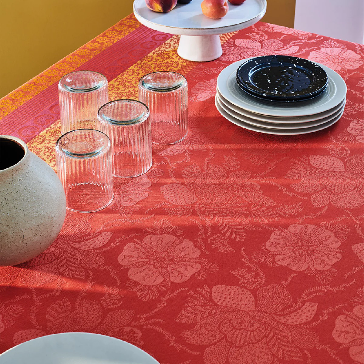 Nappe enduit imperméable pur coton rouge 150X150 Garnier Thiebaut
