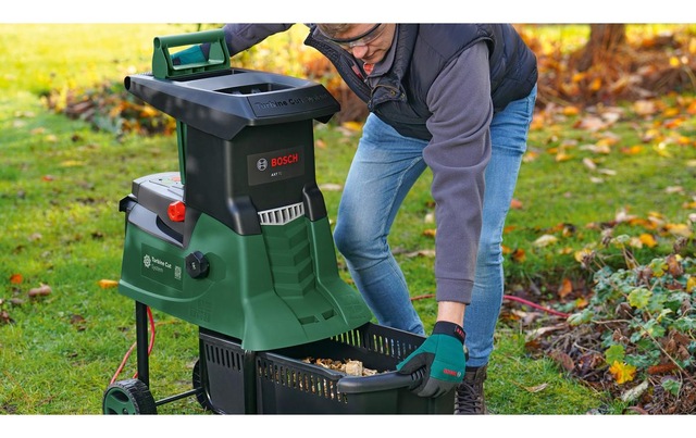 BOSCH Häcksler »23 TC«