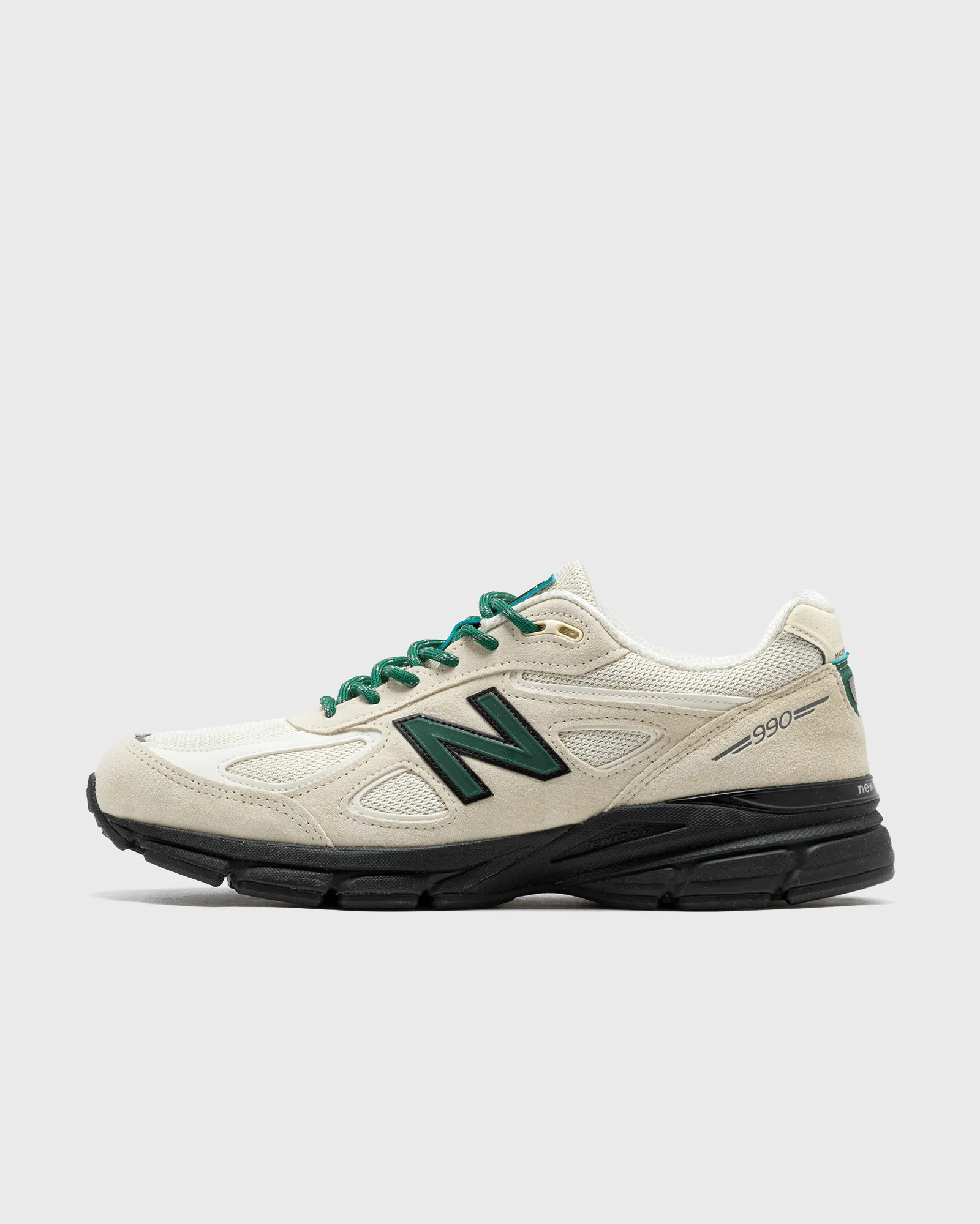 New Balance 990