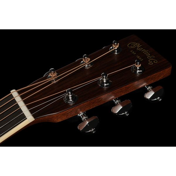 Martin Guitar HD-35