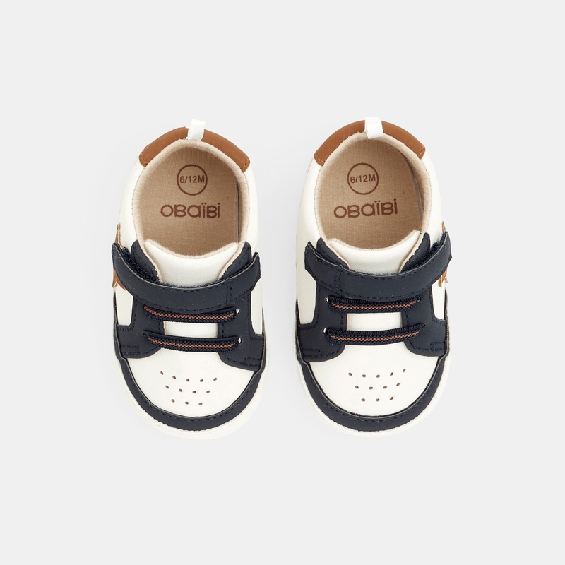 Baskets basses souples blanches naissance