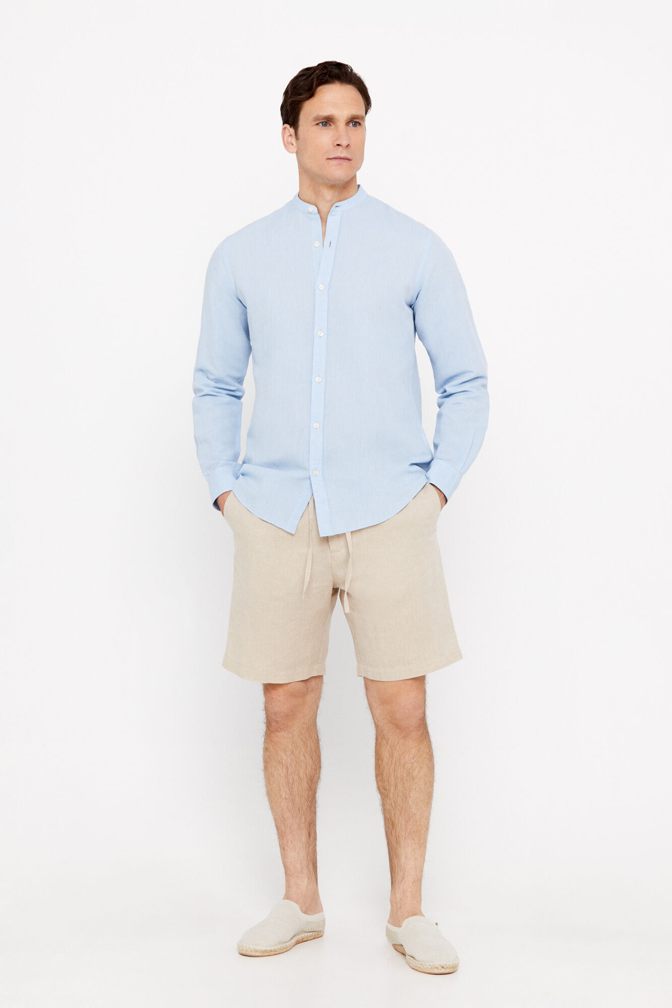 Camisa de linho e algodão com gola mandarim - Azul