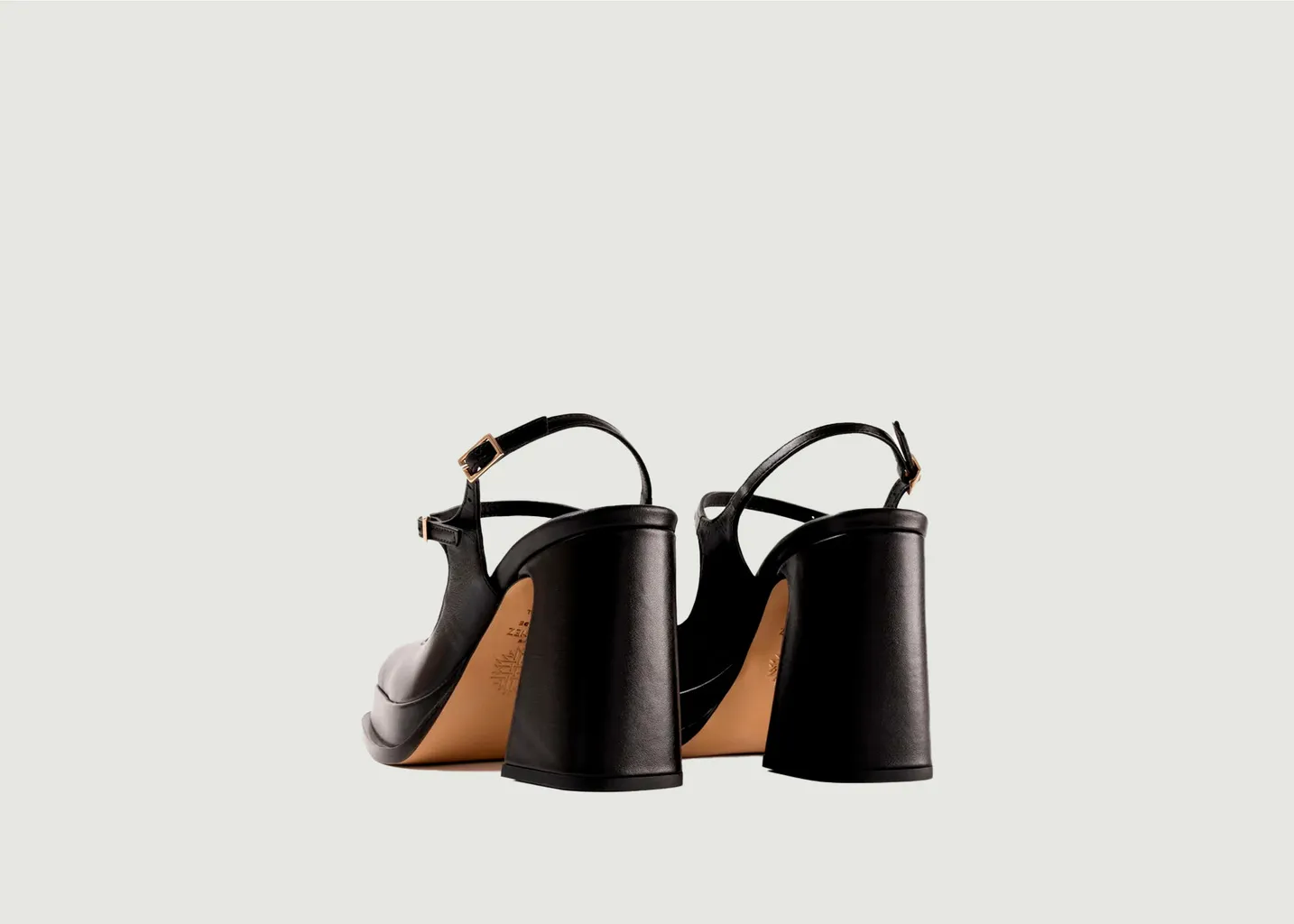 Sandales en cuir à talons et plateforme à bout fermé Claudia Souliers Martinez