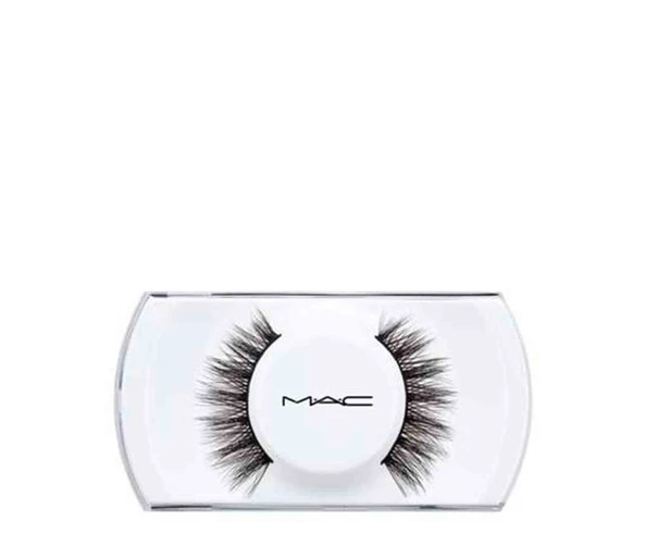 M•A•C Lashes Megastar