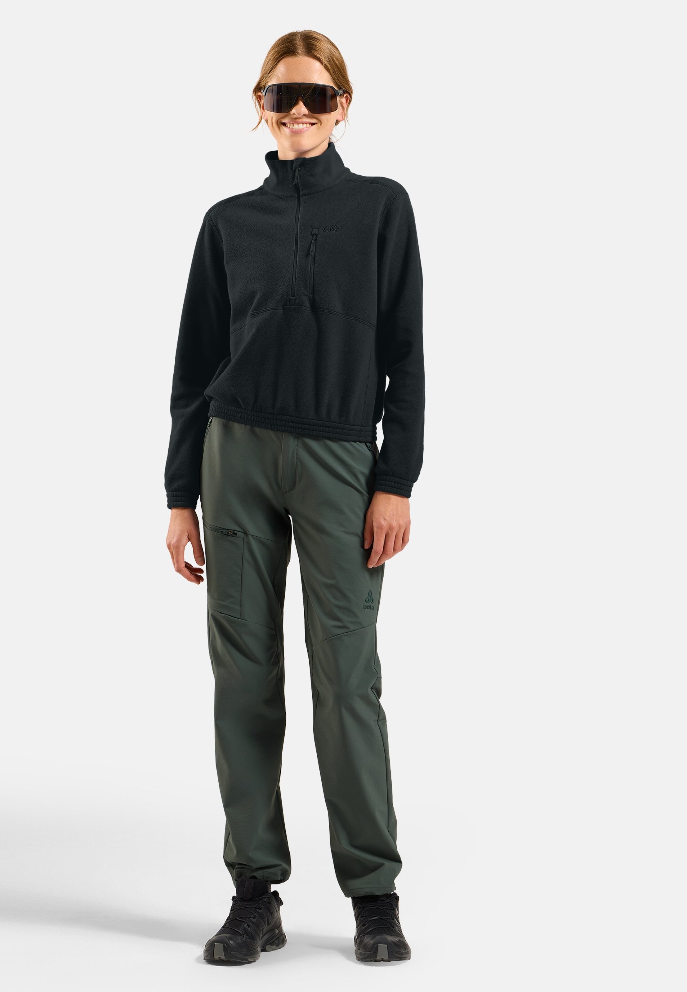 Klassischer Essentials Multisport Mid Layer aus Fleece mit Halbreissverschluss in black