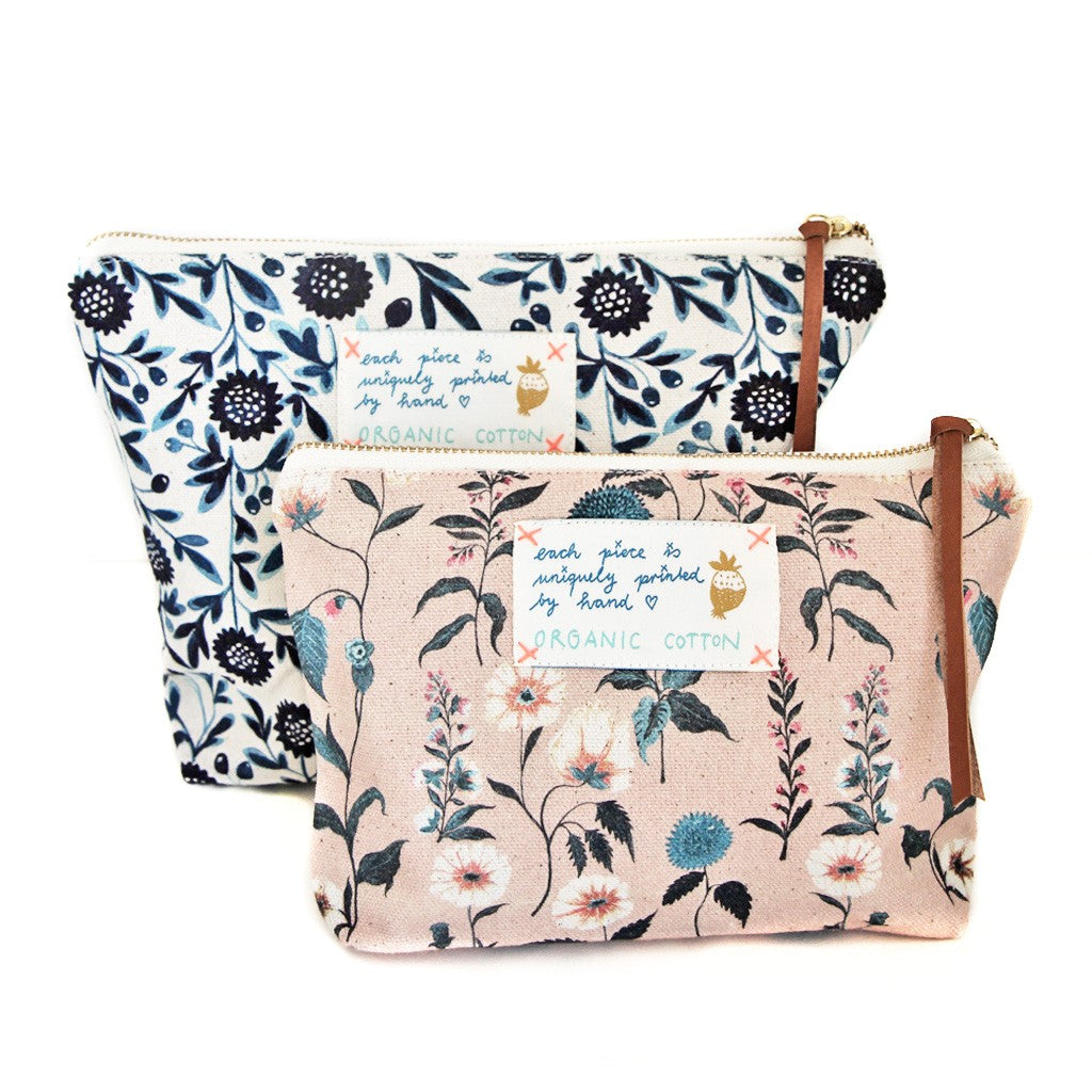 Pouch 