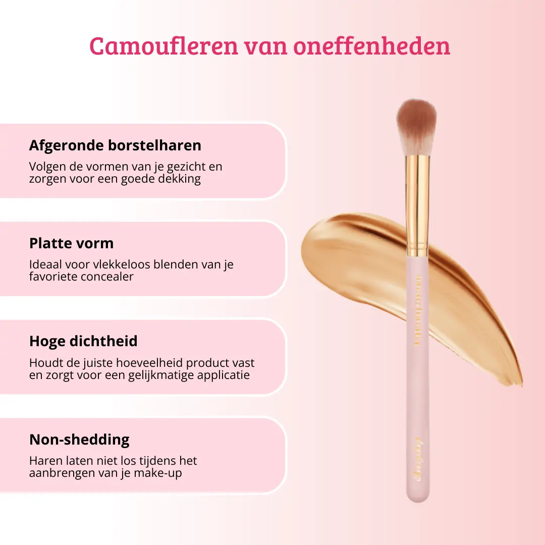 Soft Pink & Gold Brightening Concealer Brush