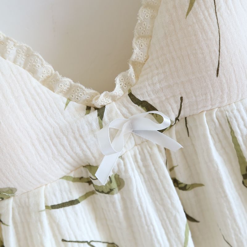 MelMount - Pyjamaset: V-hals top met bladprint en strik, gewatteerd camisole + elastische tailleband met rechte pijpen + shorts