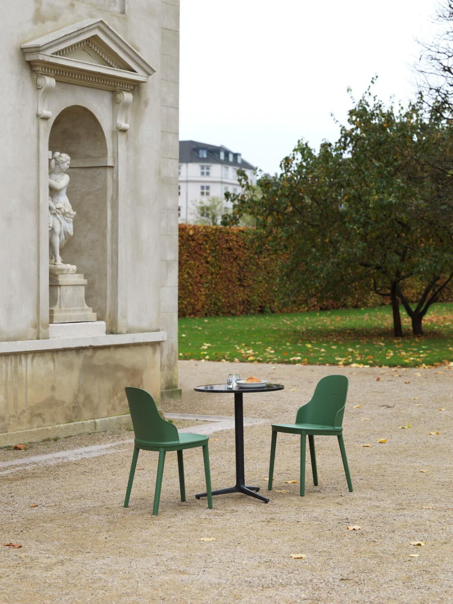 Normann Copenhagen  Allez 4L bord, black oak - ø60