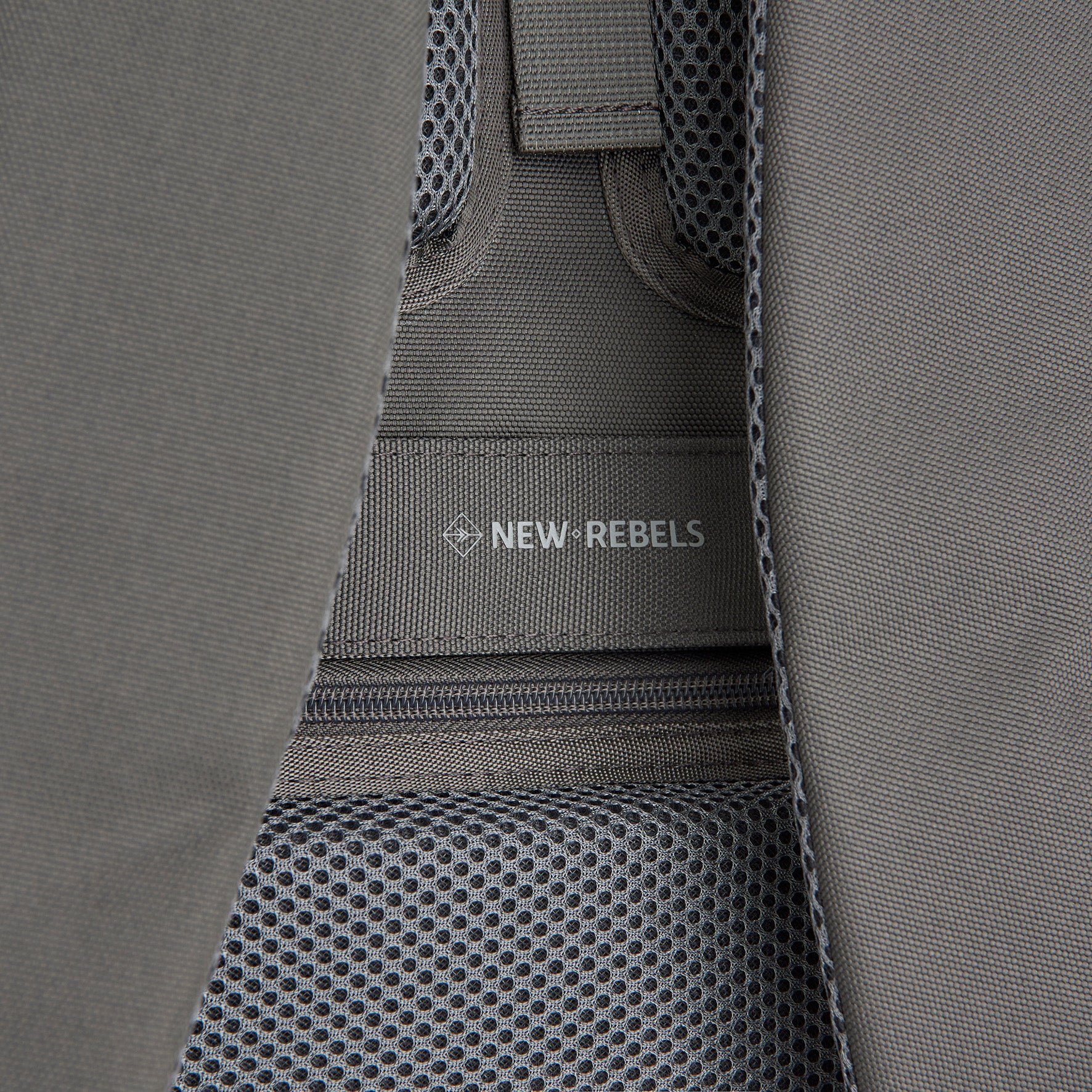 Valor Rugzak 'Cranston' 19L antracite Anthracite