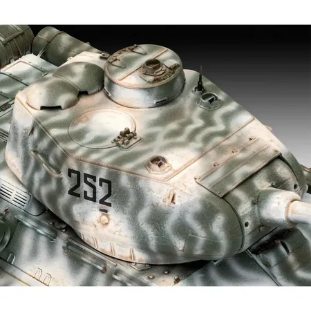 Revell T-34/85