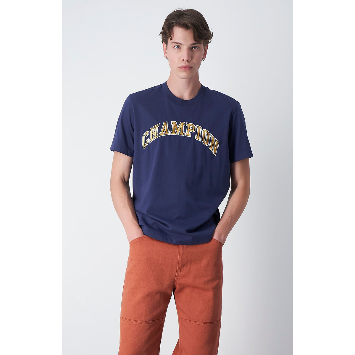 CAMPEÃO<br>Camiseta de manga curta com logotipo grande da Livraria