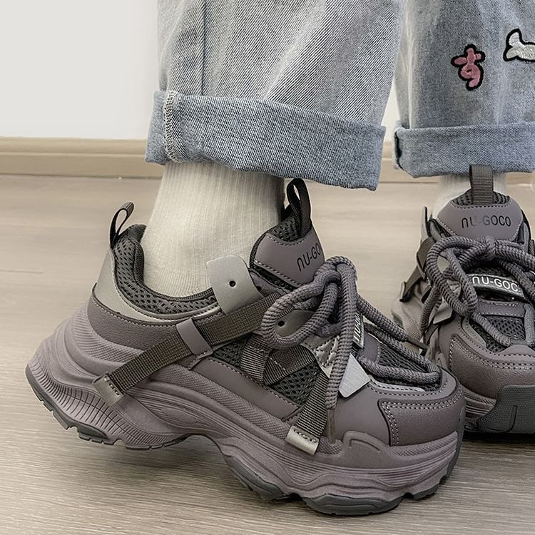 caneik - Veterschoenen met mesh paneel en letters