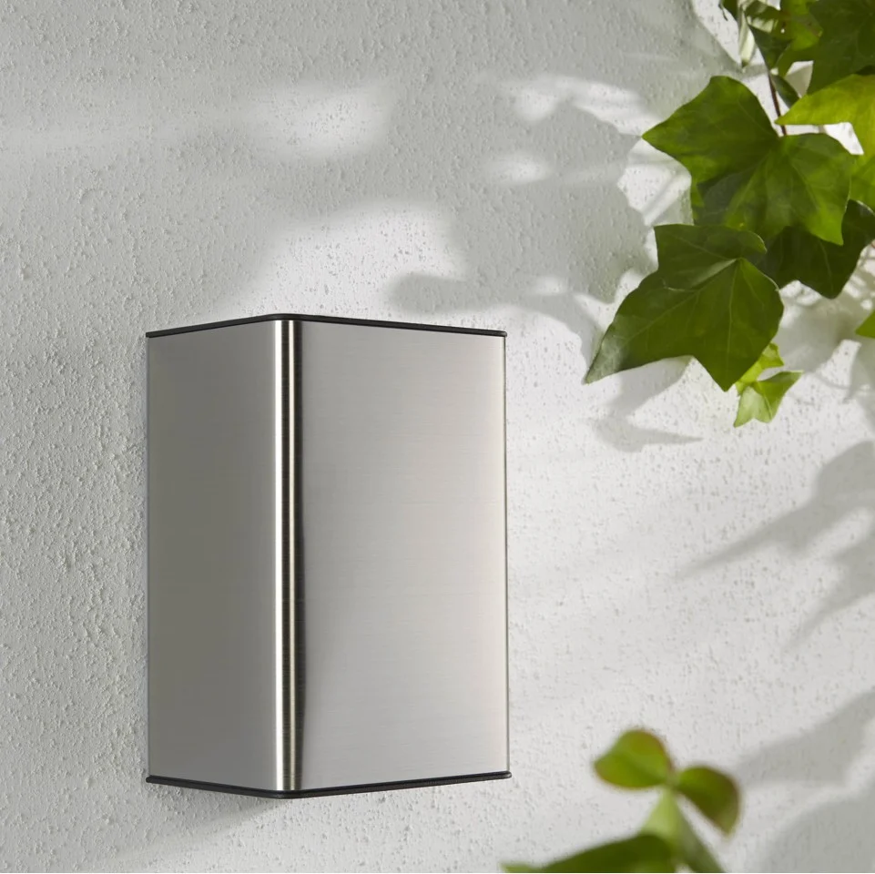 Philips Hue - Resonate Wall Light - Hue Outdoor - Inox - White & Color Ambiance